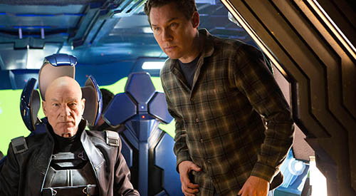 L-R: Patrick Stewart as Professor X and Director Bryan Singer.