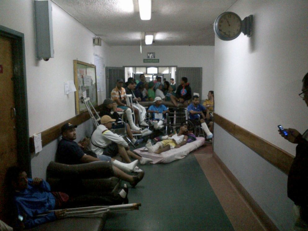 Name:  HT_venezuela_hospital_protest_jef_160630_4x3_992.jpg
Views: 299
Size:  89.6 KB